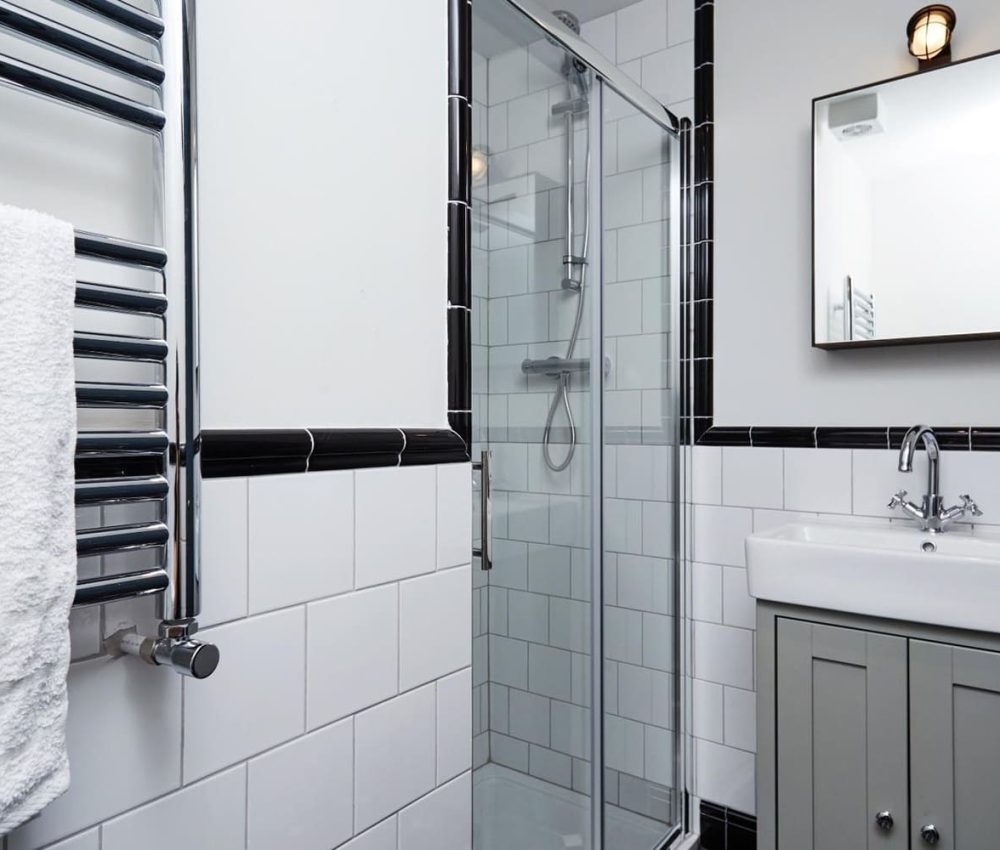 Node Living Fitzwilliam Square - Coliving Room Standard - Bathroom