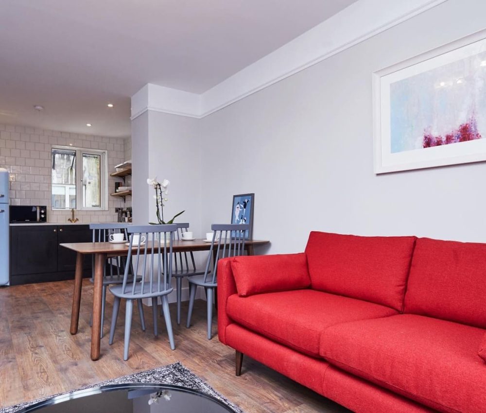 Node Living Fitzwilliam Square - Coliving Room Standard - Living Room