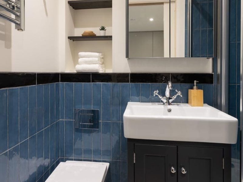 Node London Brixton - Apt 49 - Bathroom-1 WM